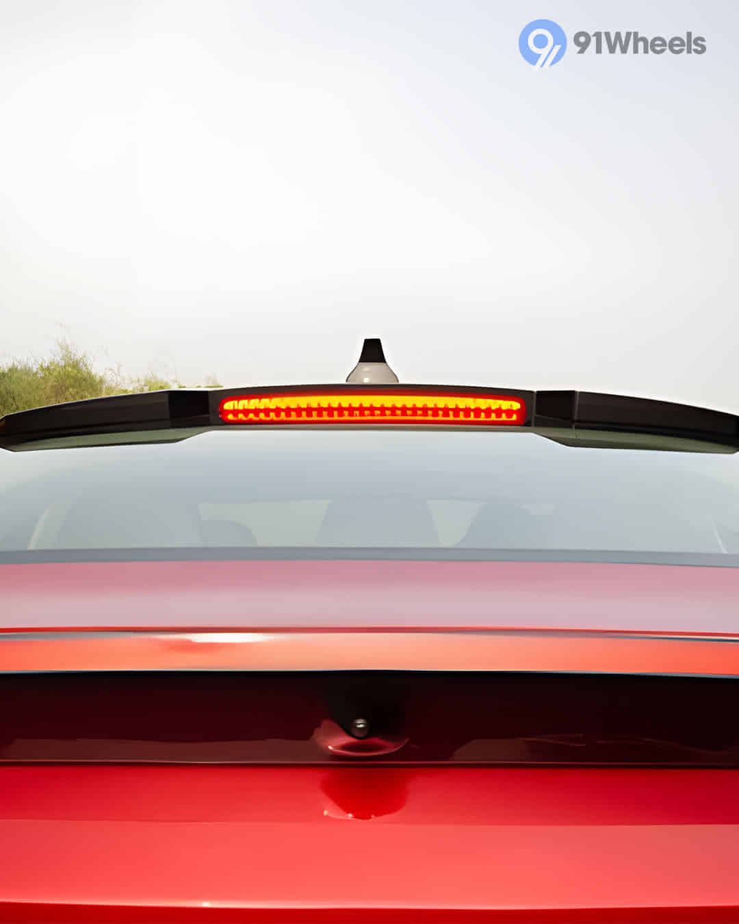 Rear High Mounted Stop Lamp