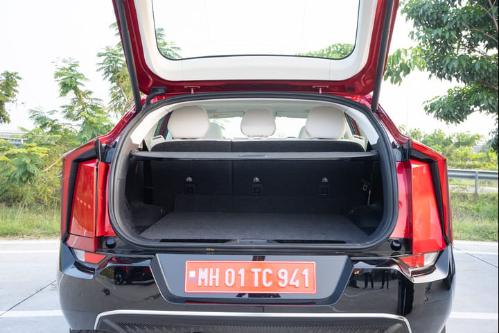 Mahindra XEV 9e Open Boot/Trunk
