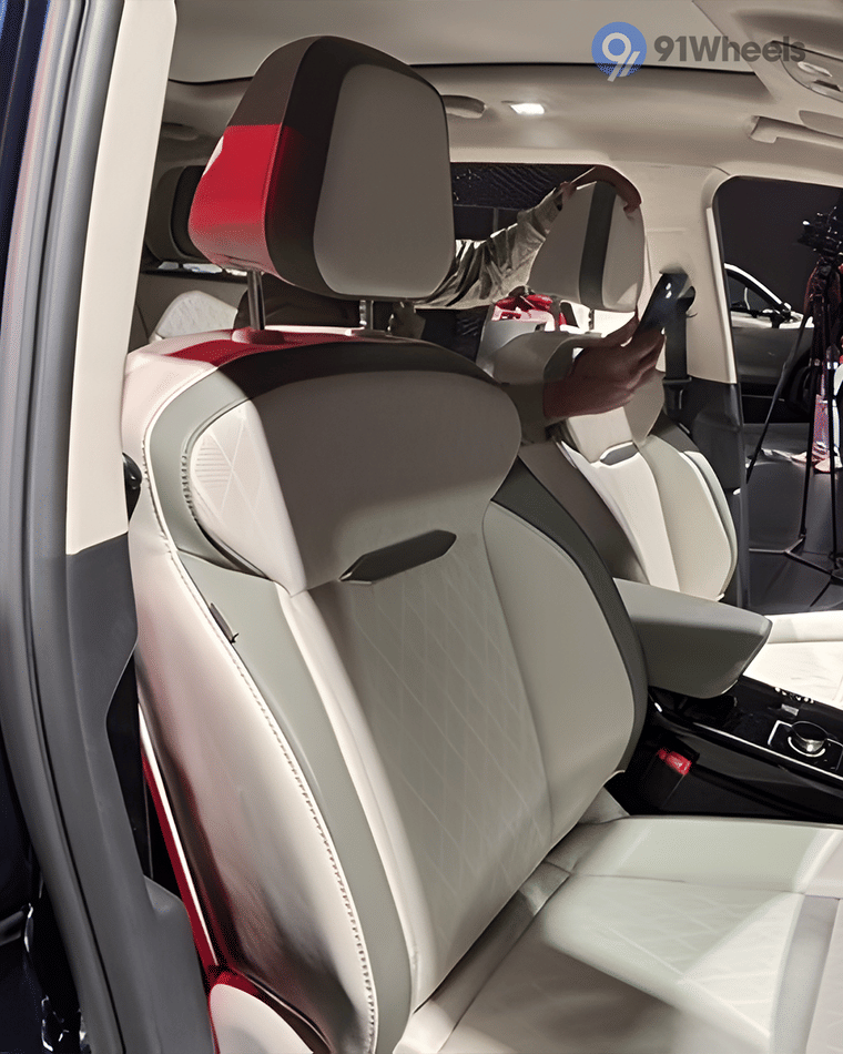 Seats & Cabin Comfort - 3