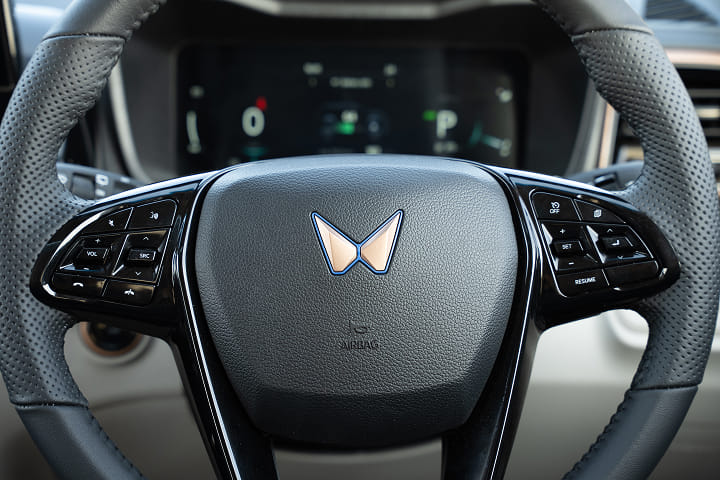 Mahindra XUV 3X0 EV Driver Side Airbag