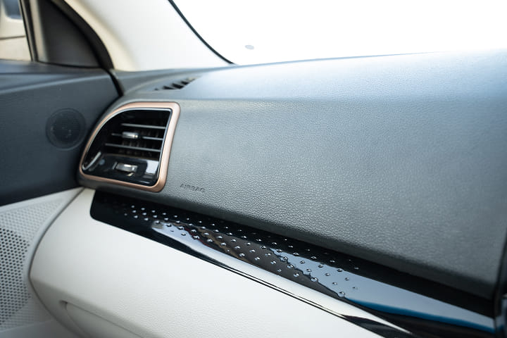 Mahindra XUV 3X0 EV Front Passenger Airbag