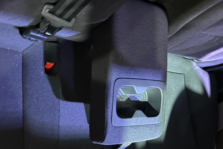 Mahindra XUV 3X0 EV Rear Cup Holders