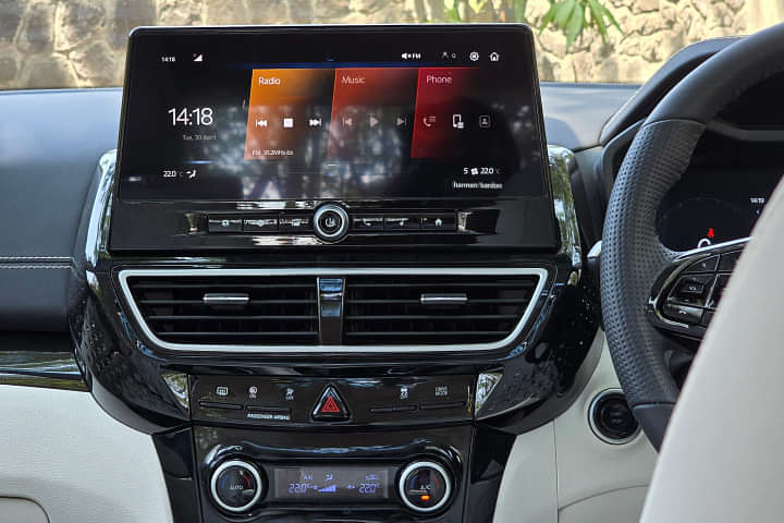Mahindra XUV 3X0 Infotainment System