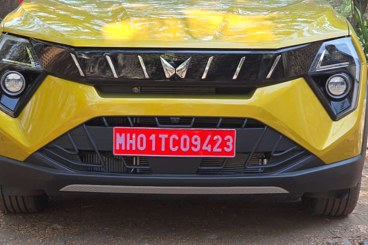 Mahindra XUV 3X0 Front Bumper