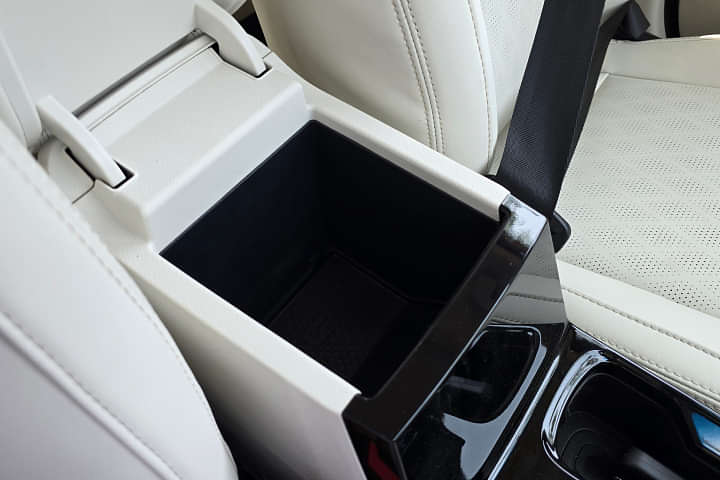 Mahindra XUV 3X0 Glove Box