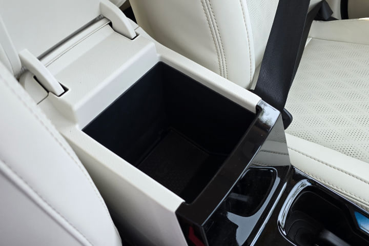 Mahindra XUV 3X0 Glove Box