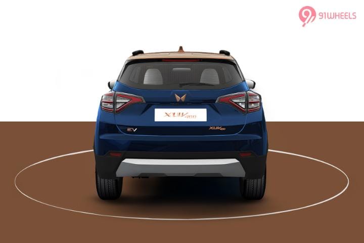 Mahindra XUV 400 Electric Rear View Mahindra XUV 400 Electric Rear View