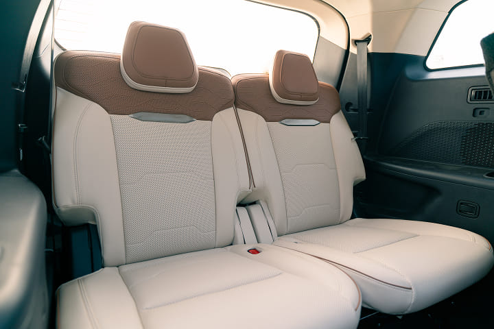 Mahindra XUV 7X0 Third Row Seats