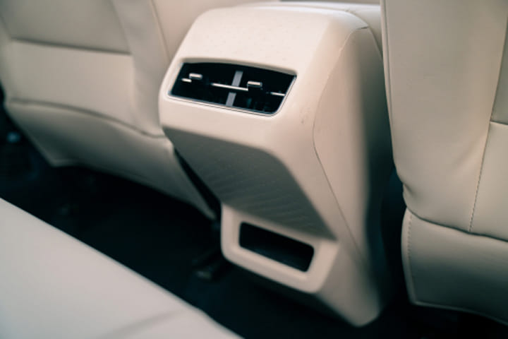 Mahindra XUV 7X0 Rear Row Air Vent