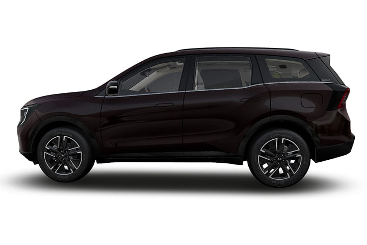 Mahindra XUV 7X0 Left Side View