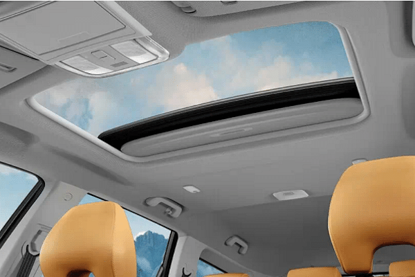 Mahindra XUV500 Sunroof