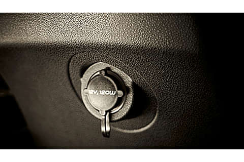 Mahindra XUV500 W8 1.99 mHawk Diesel Buttons