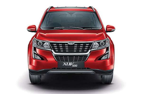 Mahindra XUV500 Grille