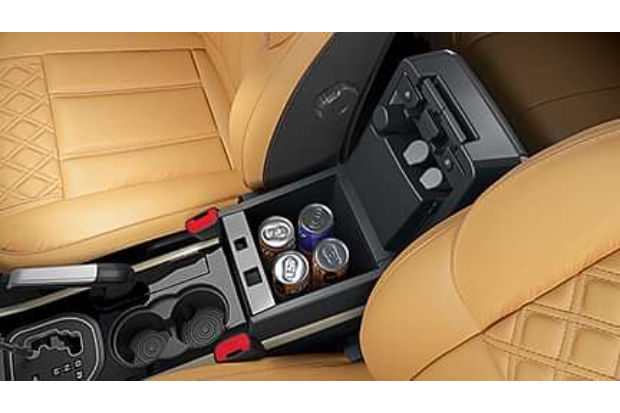 Mahindra XUV500 2020-2021 Bottle Holders