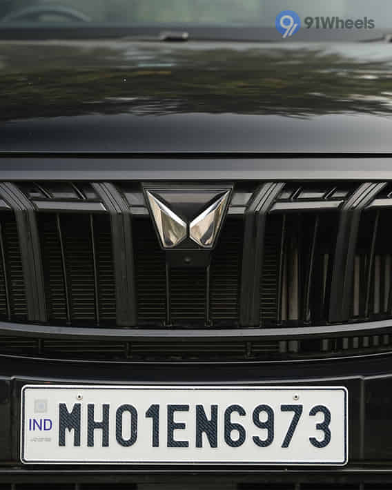 XUV700 2021-2026 Grille