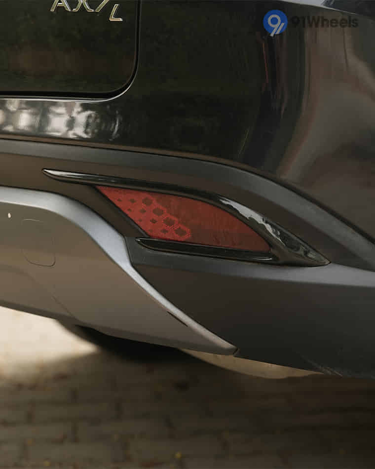 Headlights & Tail-lights - 7