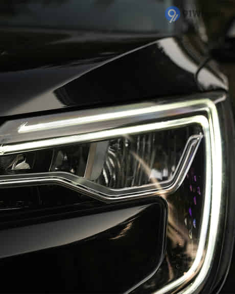 XUV700 2021-2026 Daytime Running Lamps (DRL)