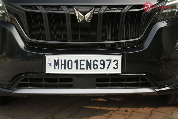 Mahindra XUV700 Front Bumper