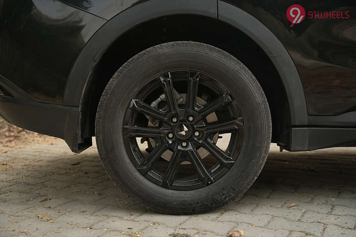 Mahindra XUV 700 Wheel