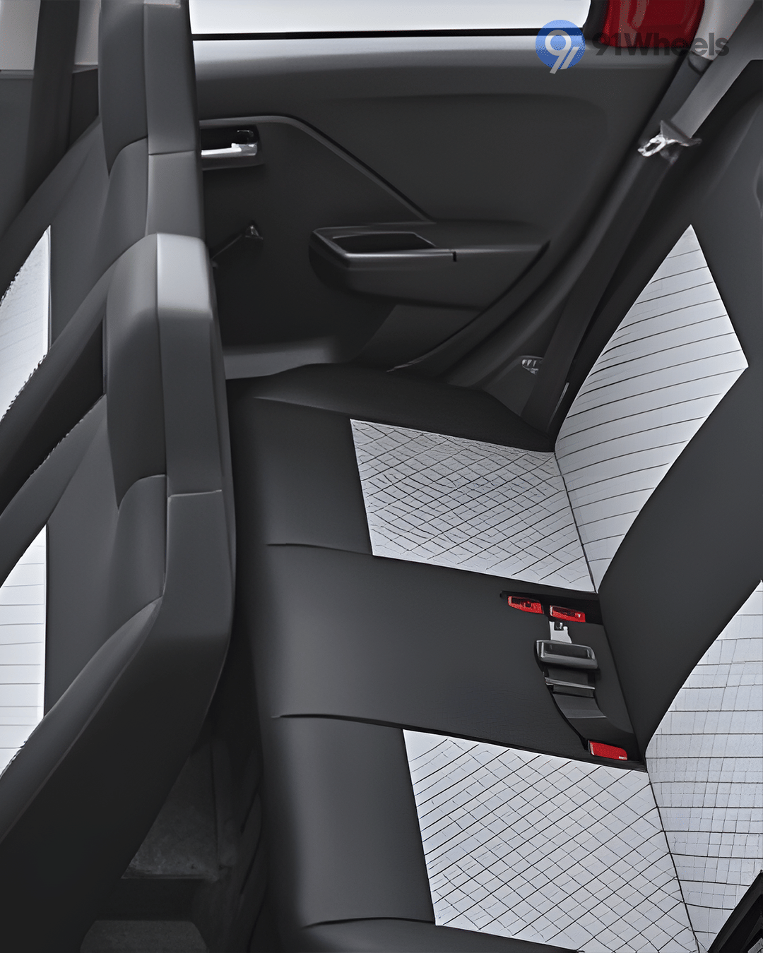 Seats & Cabin Comfort - 2