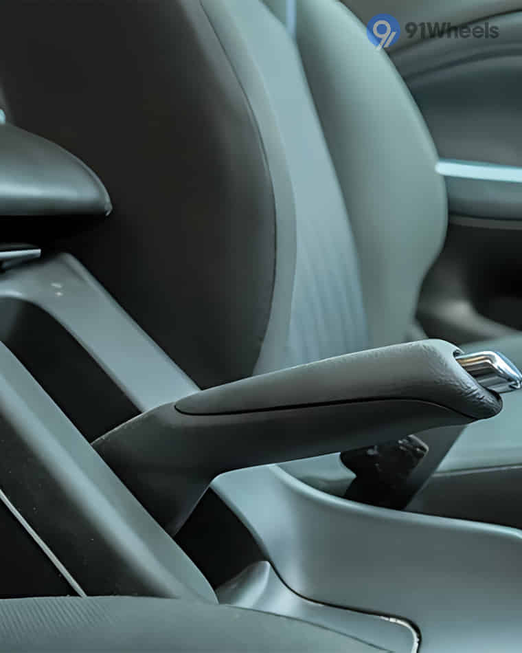 Driver Controls - 4