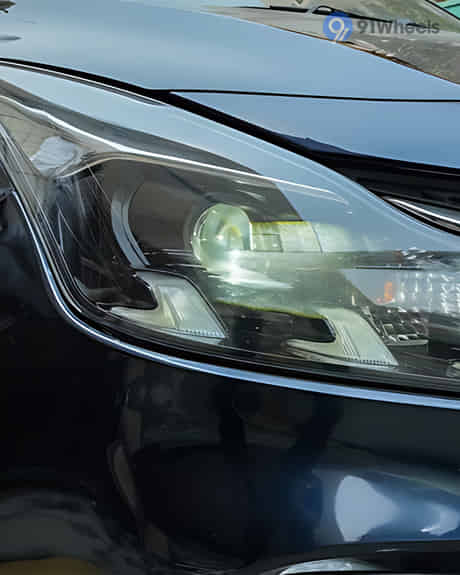 Baleno Headlight