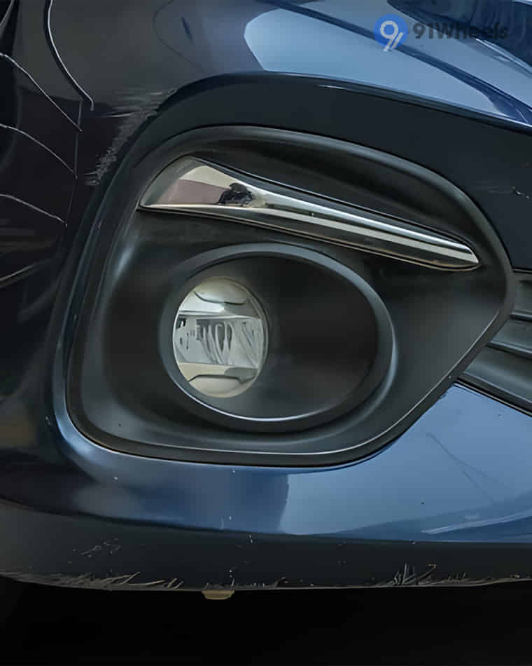 Headlights & Tail-lights - 4