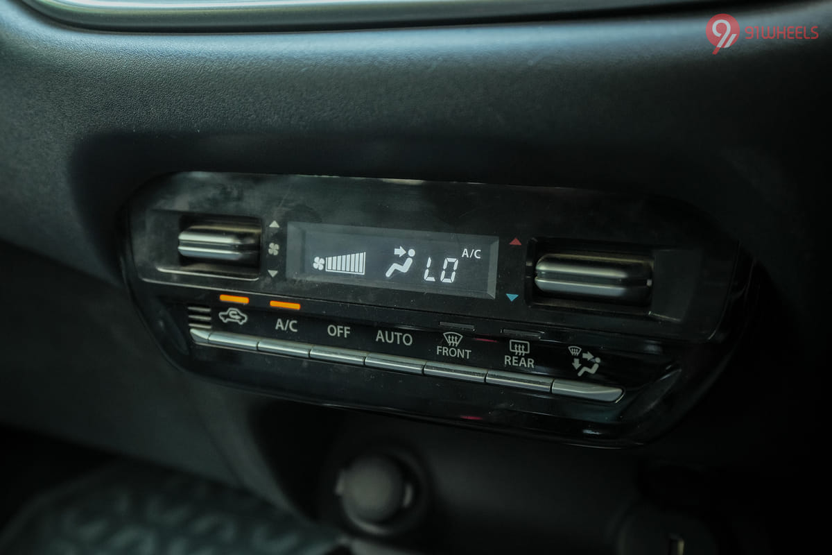Maruti Suzuki Baleno AC Controls Maruti Suzuki Baleno AC Controls