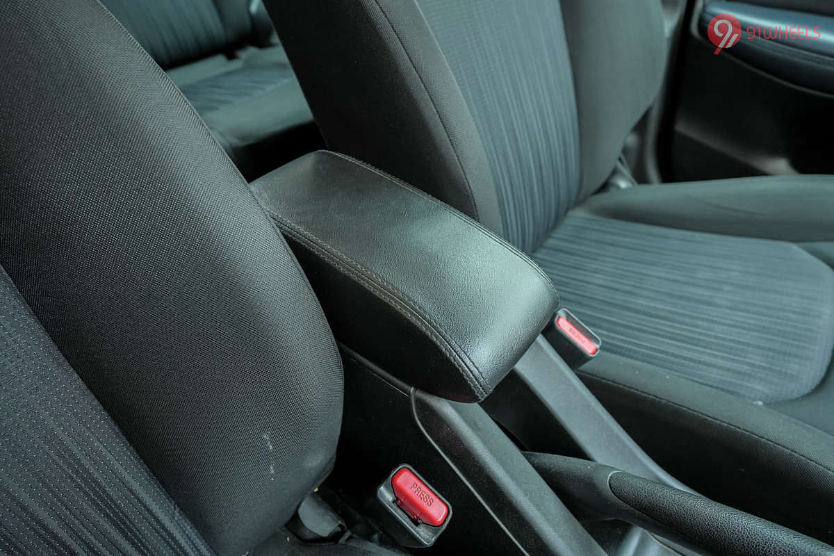 Maruti Suzuki Baleno Front Centre Arm Rest