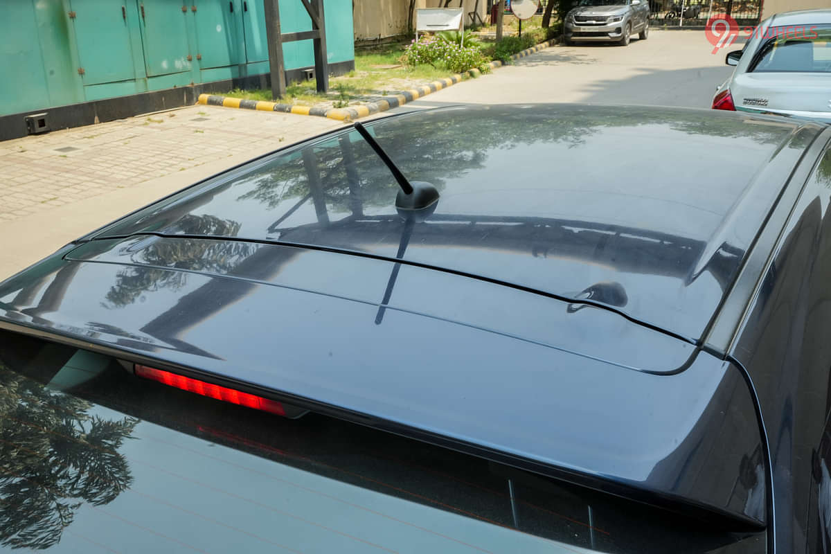 Maruti Suzuki Baleno Car Roof