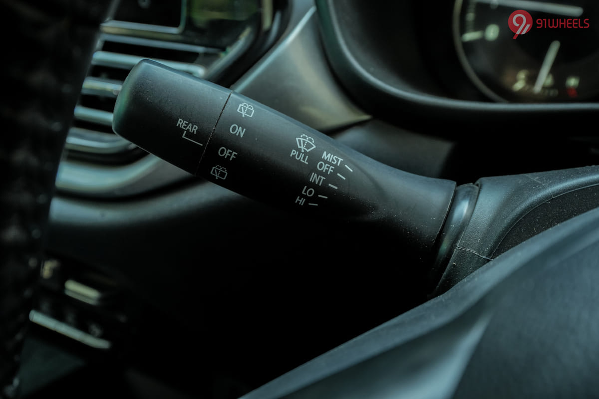 Maruti Suzuki Baleno Wiper Stalk Maruti Suzuki Baleno Wiper Stalk