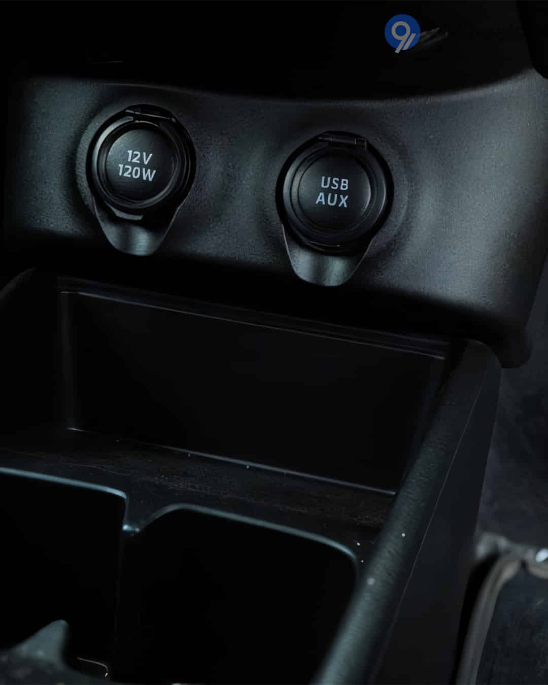 Power Socket / USB / Wireless Charging