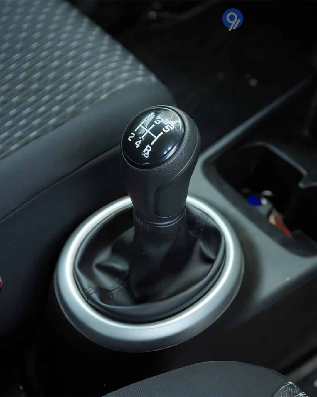 Gear Shifter / Gear Shifter Stalk