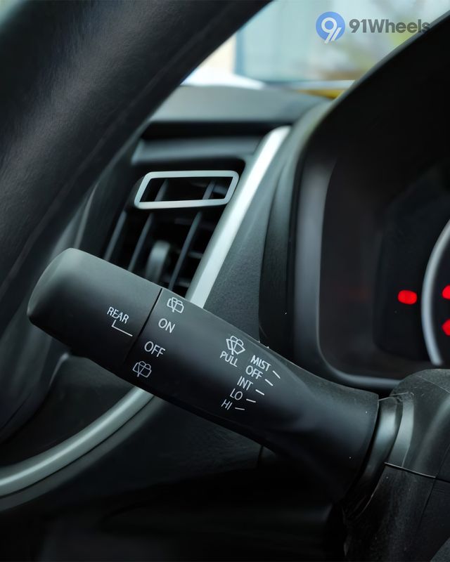 Celerio Left Steering Mounted Controls