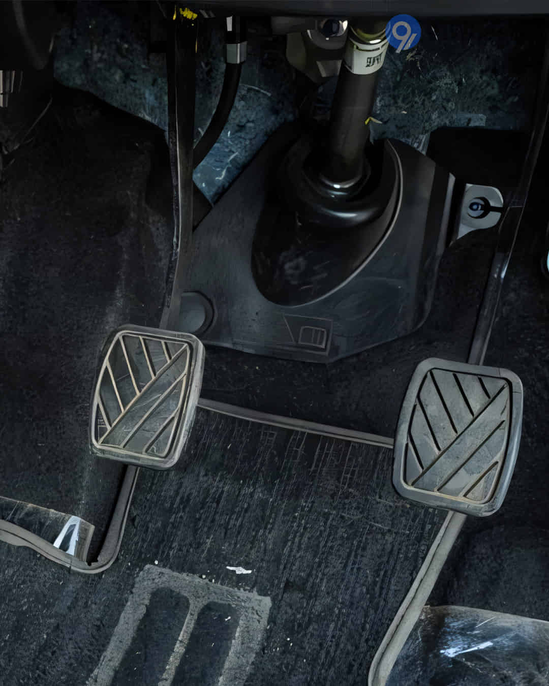 Pedals / Foot Controls