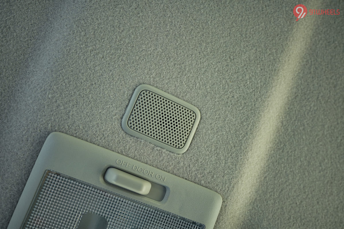 Maruti Suzuki Celerio Roof Mounted Controls/Sunroof & Cabin Light Controls