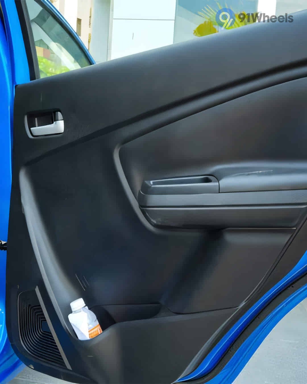 Driver Side Door Pad Handle