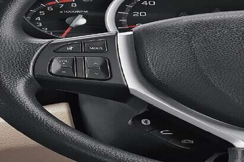 Maruti Suzuki Celerio VXi AT Steering Controls