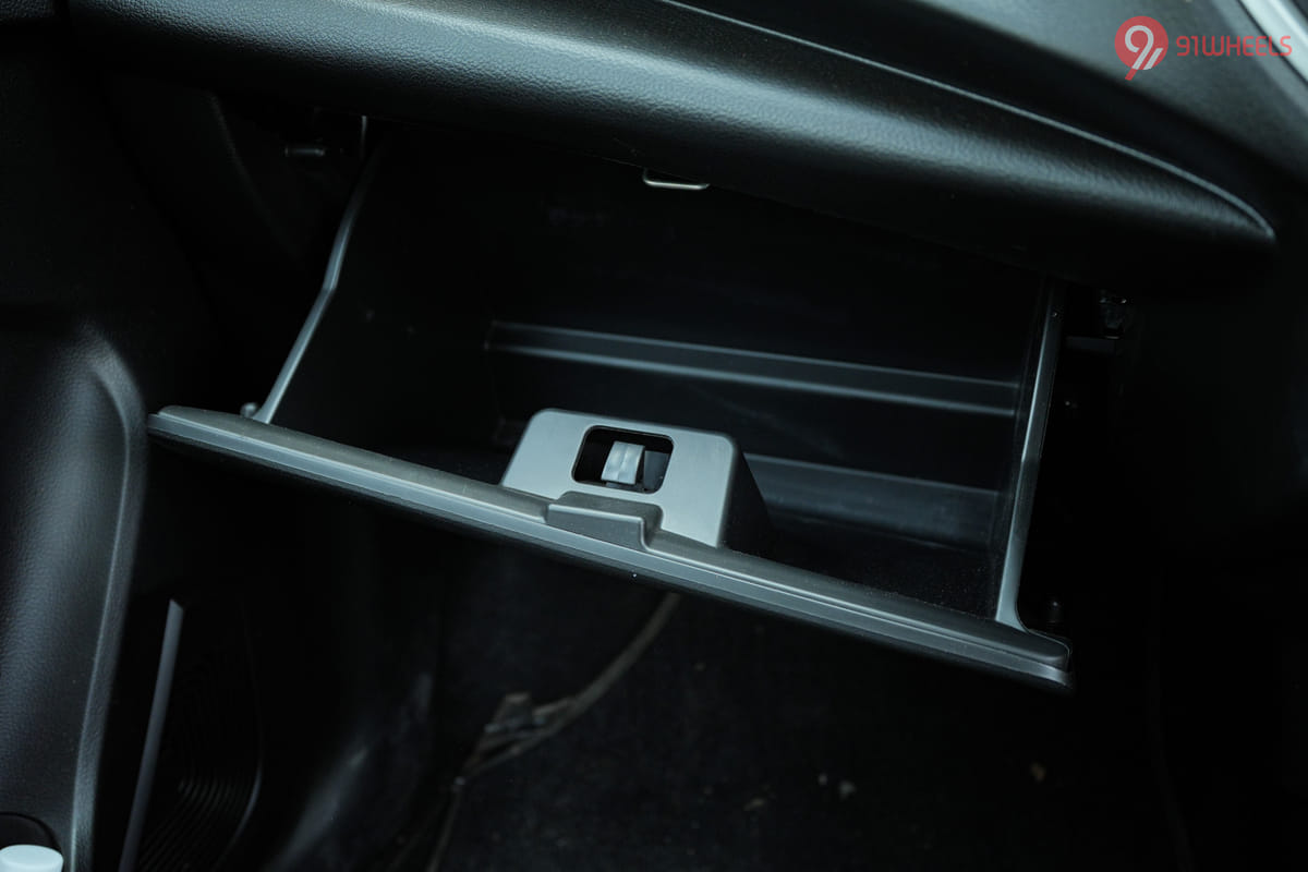 Maruti Suzuki Celerio Glove Box