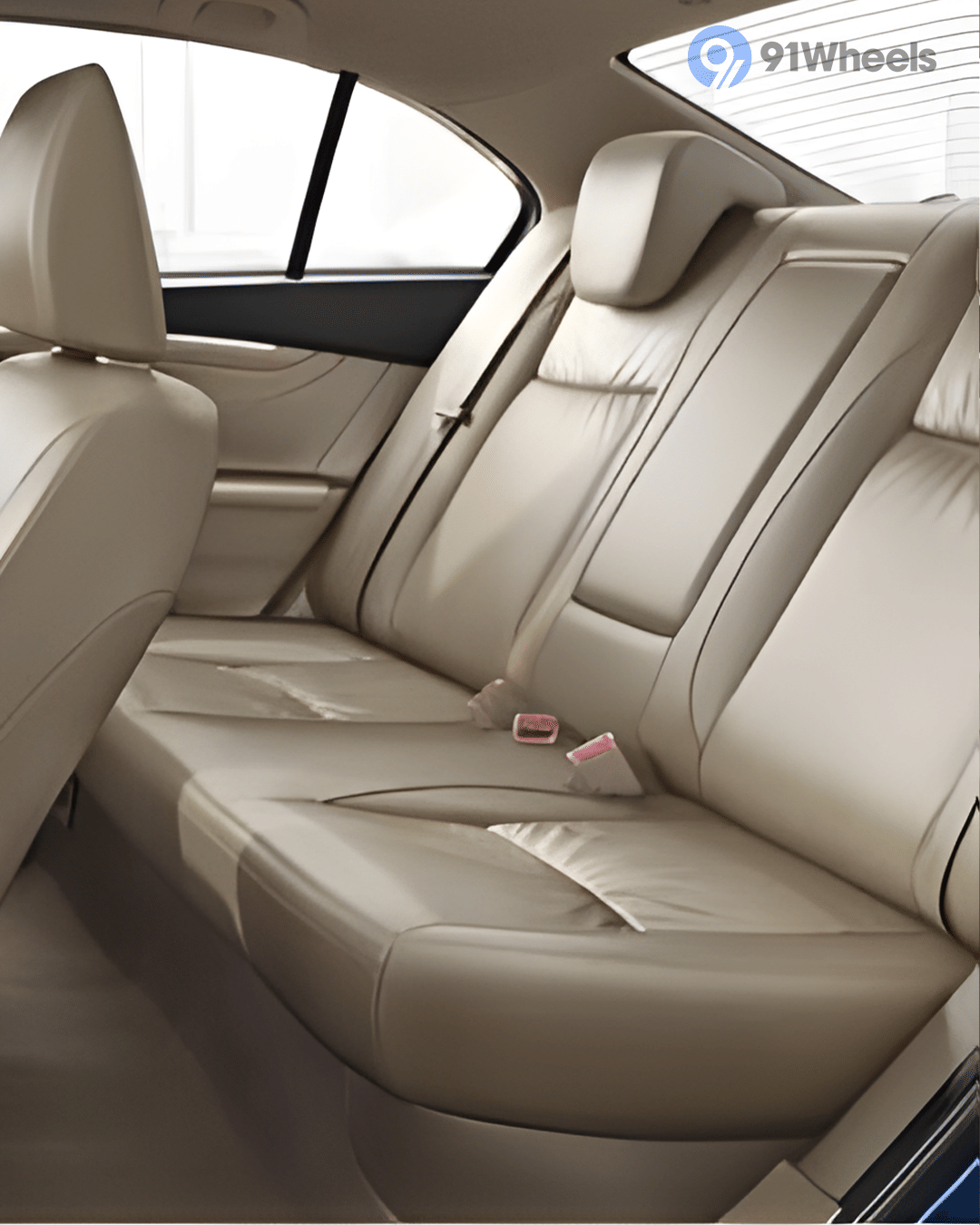 Rear Seats Rear Seats