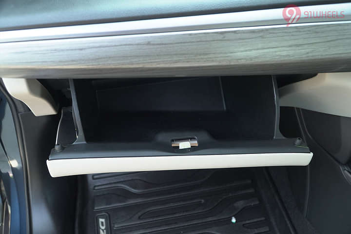 Maruti Dzire Glove Box