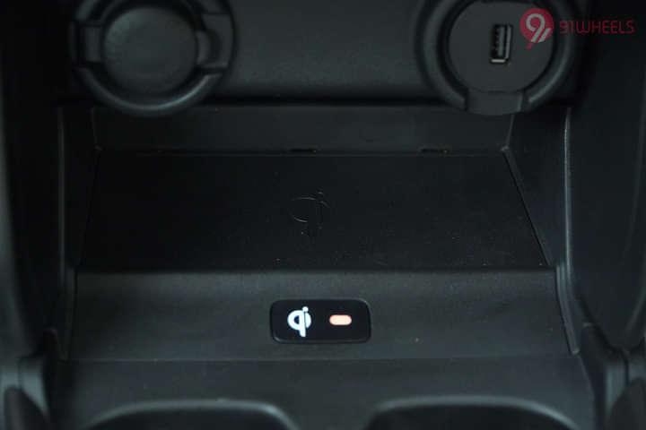 Maruti Suzuki Dzire USB Port/Power Socket/Wireless Charging