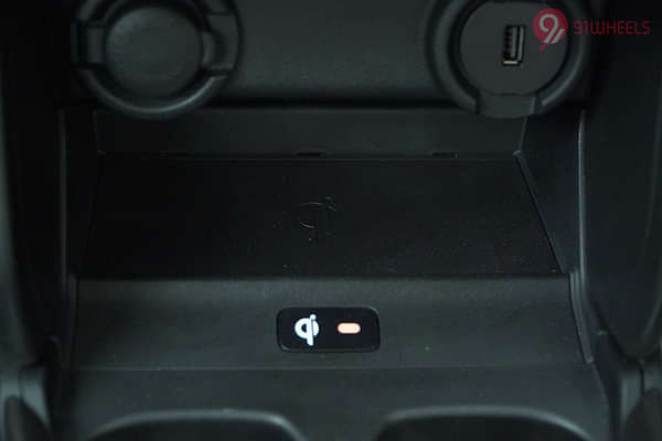 Maruti Suzuki Dzire USB Port/Power Socket/Wireless Charging