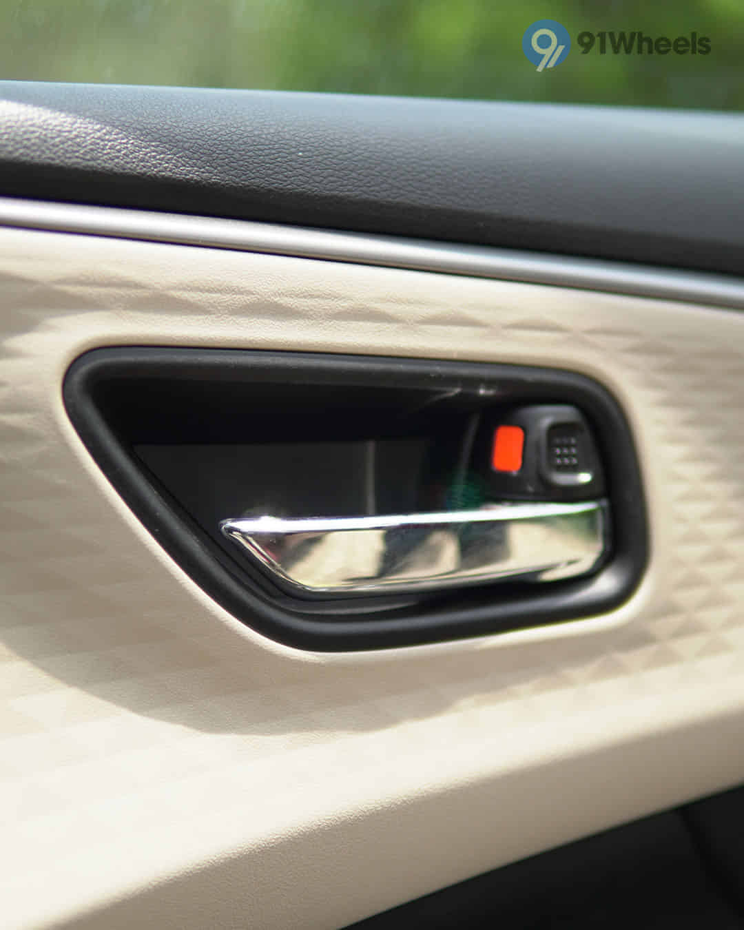 Front Passenger Door Pad Handle