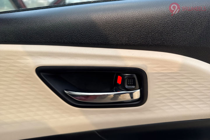 Maruti Suzuki Dzire Rear Door Pad Handle