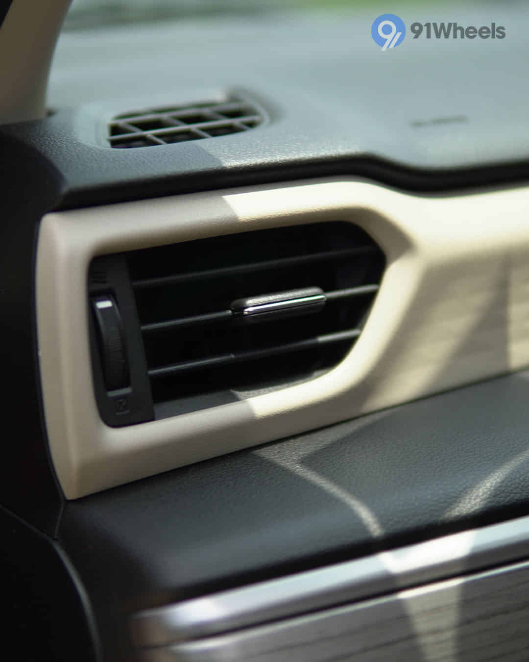 Front Passenger Air Vents