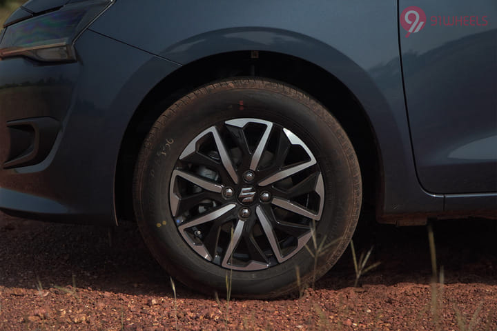 Maruti Suzuki Dzire Wheel