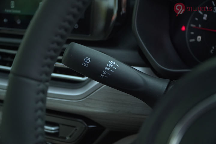 Maruti Suzuki Dzire Wiper Stalk