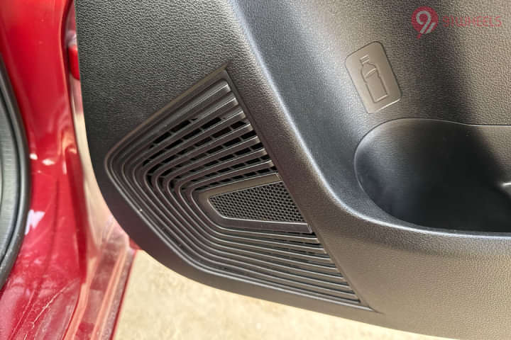 Maruti Suzuki Dzire Rear Speakers