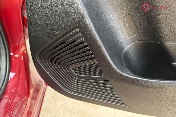 Maruti Suzuki Dzire Rear Speakers